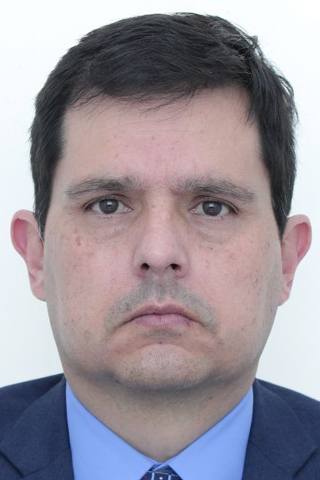 Luis E Gonzalez