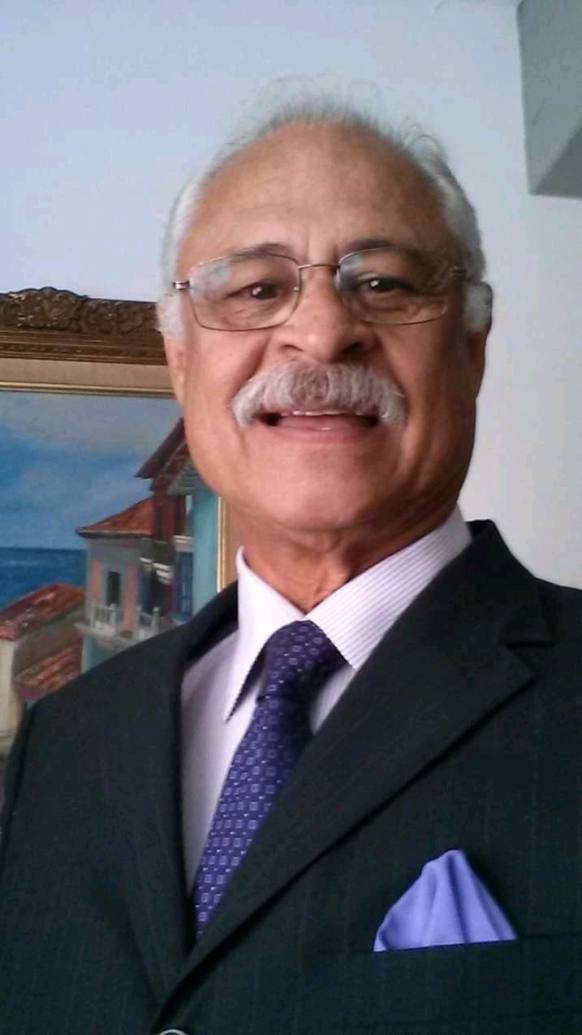 Elias Lozada